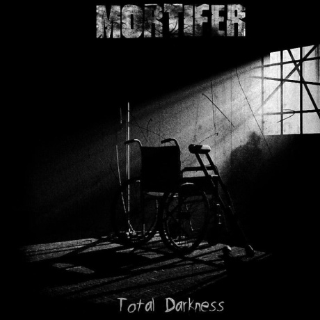 Музыкальный cd (компакт-диск) Total Darkness обложка